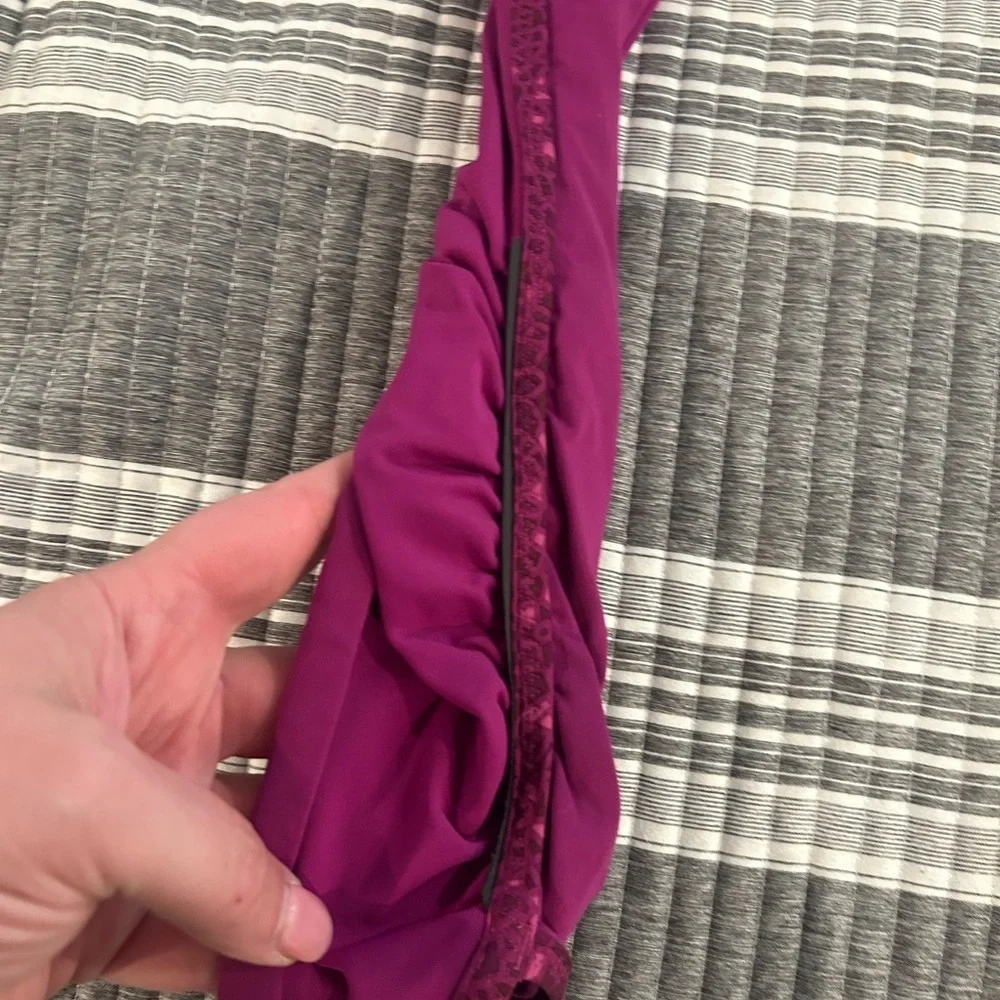 lululemon athletica Magenta Leggings - Picture 3 of 8